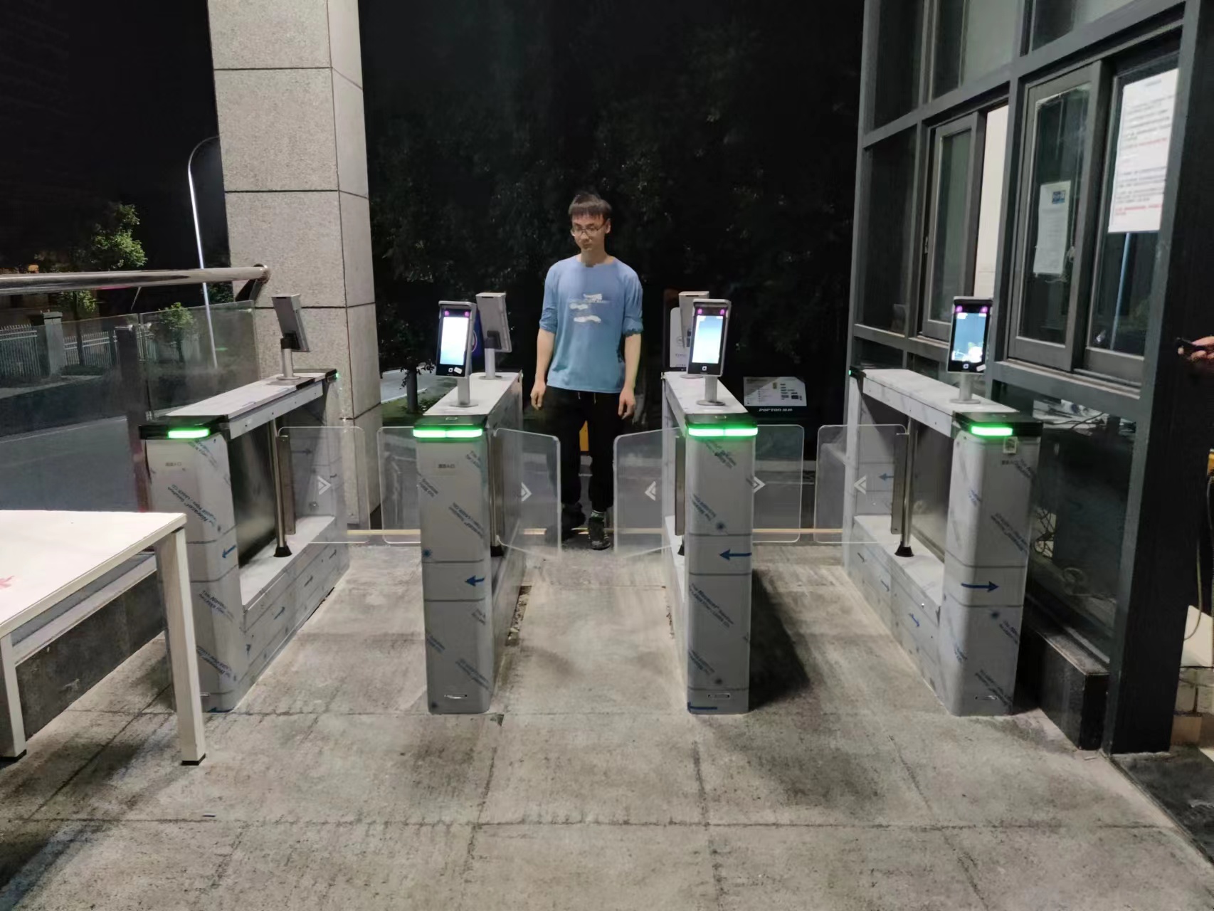 水土大門人行通道項目（重慶博騰藥業科技有限公司）